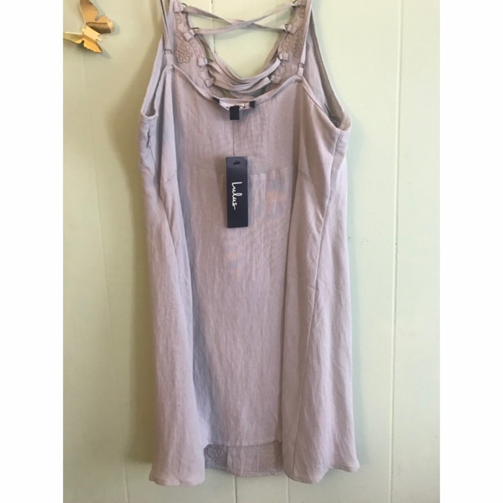 Dress - Picture 3 of 3